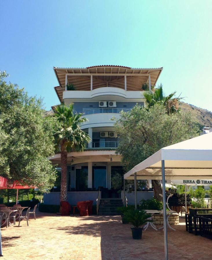 Hotel Luna Magica Borsh Exterior foto